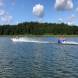 wandrus-oboz-sportow-wodnych-holowanie-za-motorowka-narty-wodne-wakeboard-banan-oponka-3877.jpg